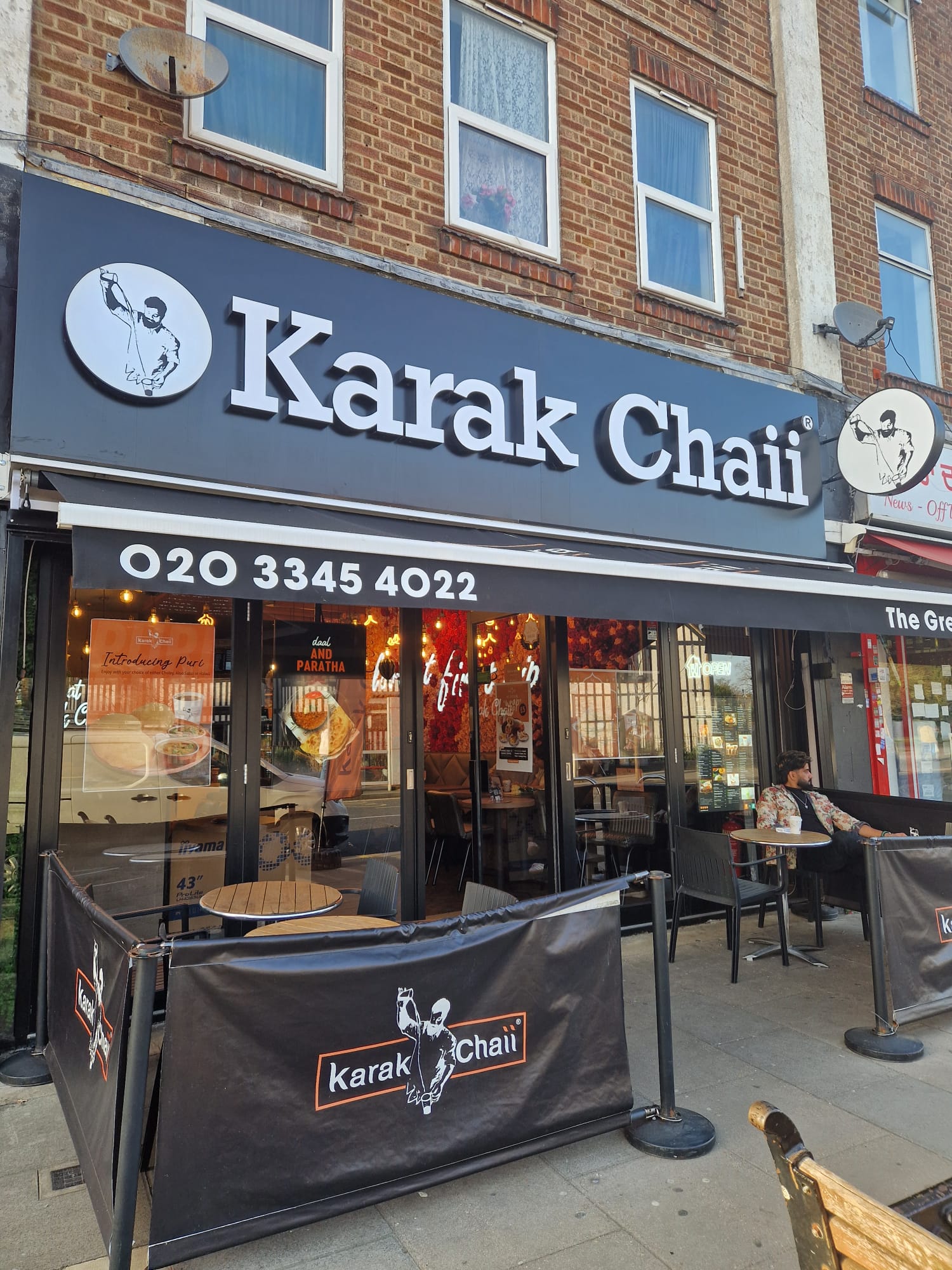Digital Menu Boards & High-Brightness Display for Karak Chaii, Southall