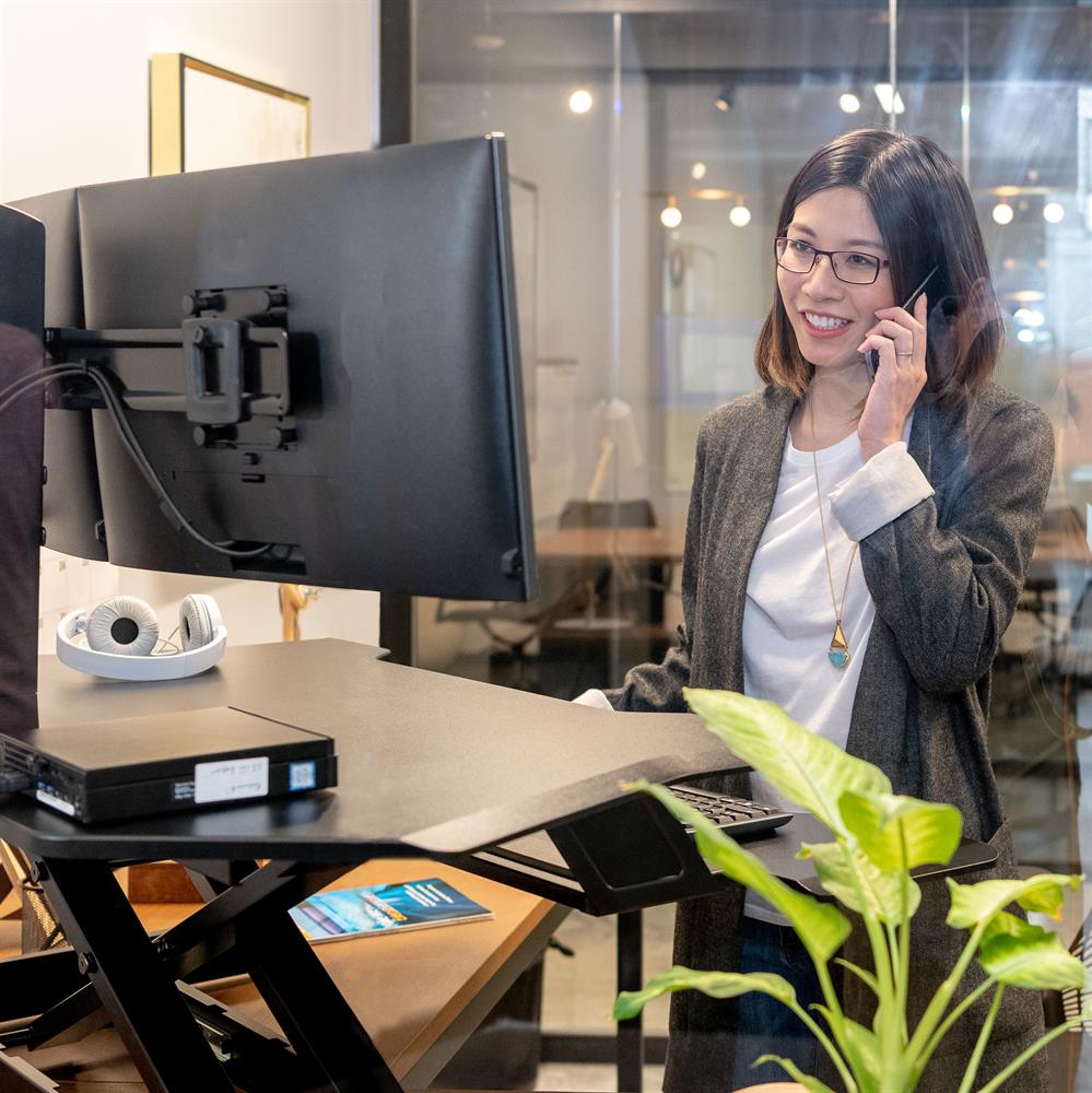 Ergotron 33-468-921 WorkFit Corner Standing Desk Converter | Sit-Stand Desk Workstation Monitor Arm Desk Mount Ergotron