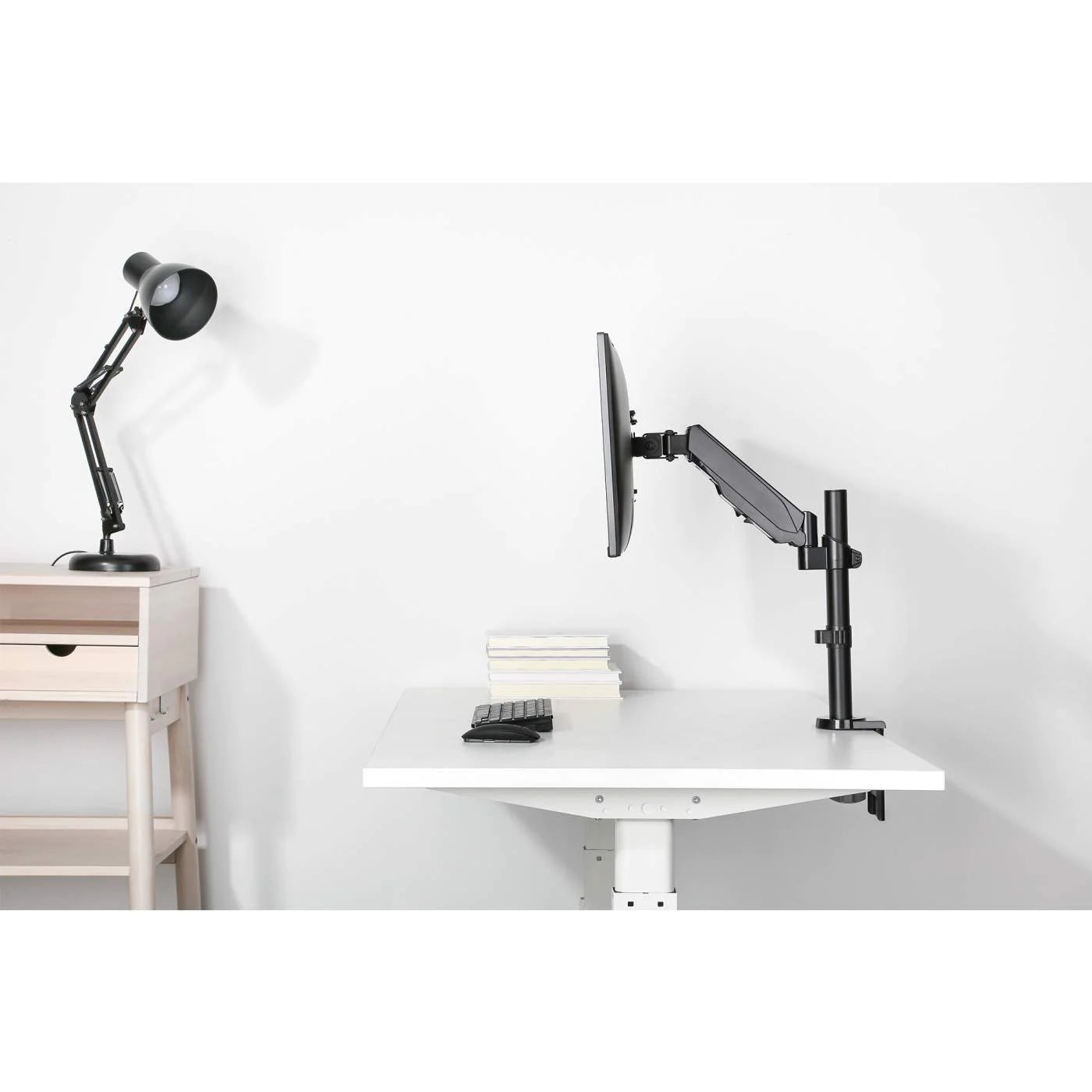 Manhattan 17" - 32" LCD Monitor Mount with Gas-Spring Arm | 461573 Monitor Arm Desk Mount Manhattan