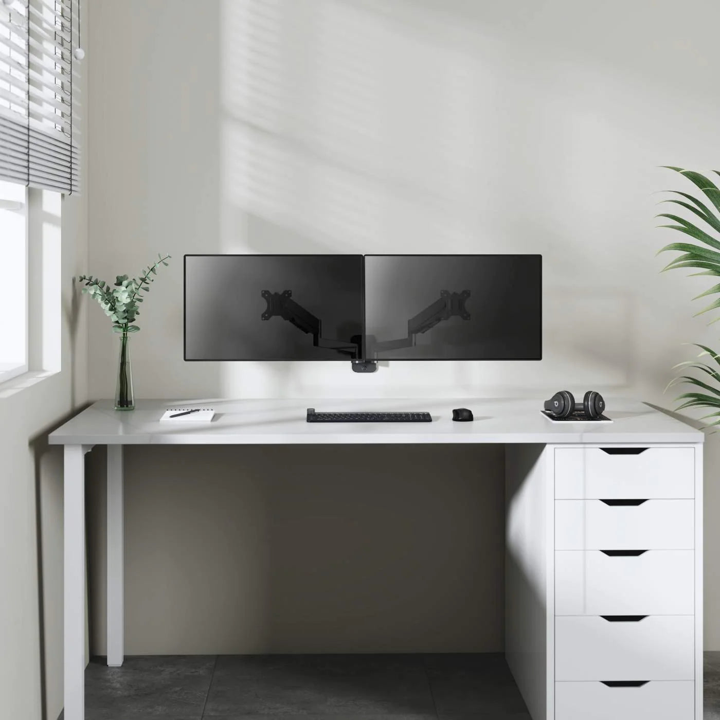 Manhattan 17" - 32" Universal Gas Spring Dual Monitor Wall Mount | 461627 Wall Mount Bracket Manhattan