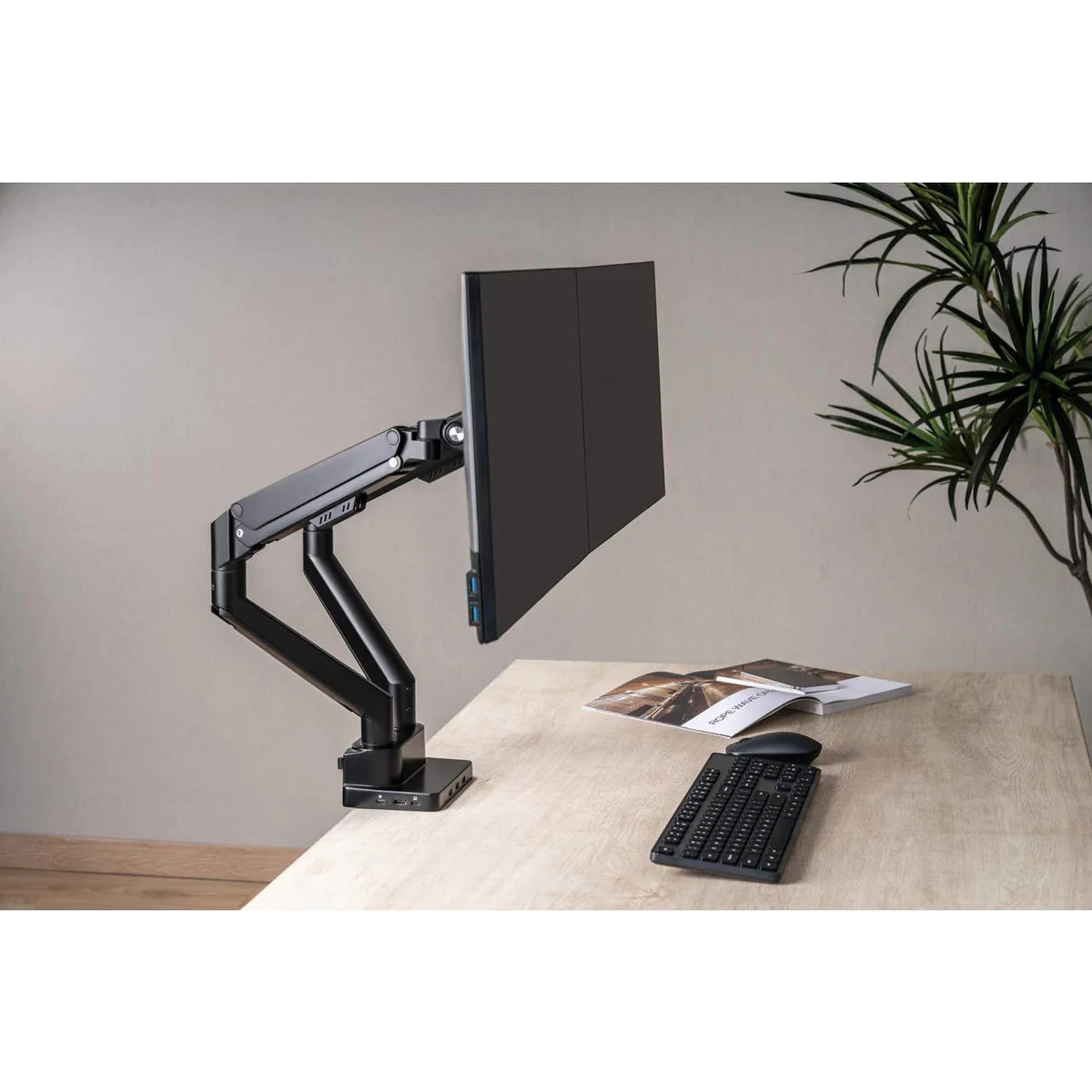Manhattan 17" - 32" Dual Monitor Desk Mount With Integrated Docking Station | 461887 Monitor Arm Desk Mount Manhattan