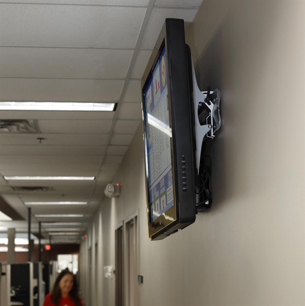 Ergotron 32"+ Display Tilting Wall Mount | 61-143-003 Wall Mount Bracket Ergotron