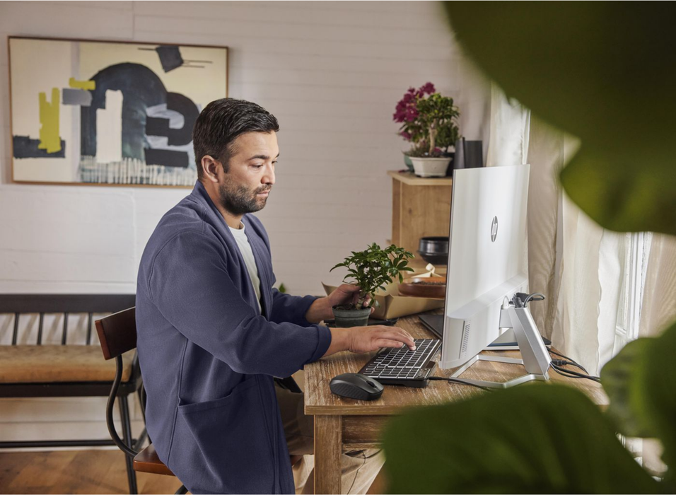 HP 400 Backlit Wired Keyboard – Full-Size, Quiet Keys | 7N7C0AA Keyboard & Mouse HP