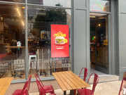 Ultra High Brightness Window Display - 3500cd/m2 Candela High Brightness Digital Signage ScreenMoove