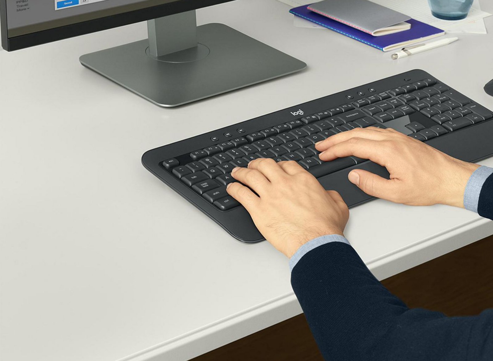 Logitech MK540 Advanced Wireless Keyboard and Mouse Combo | 920-008685 Keyboard & Mouse Logitech