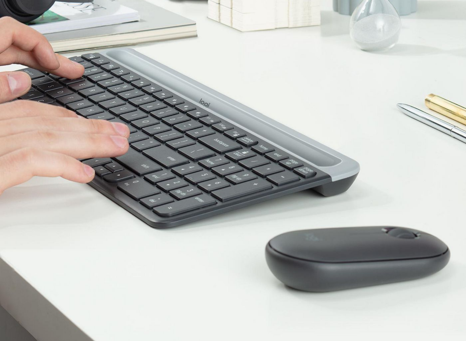 Logitech MK470 Slim Wireless Keyboard & Mouse Combo – Ultra-Quiet | 920-009204 Keyboard & Mouse Logitech