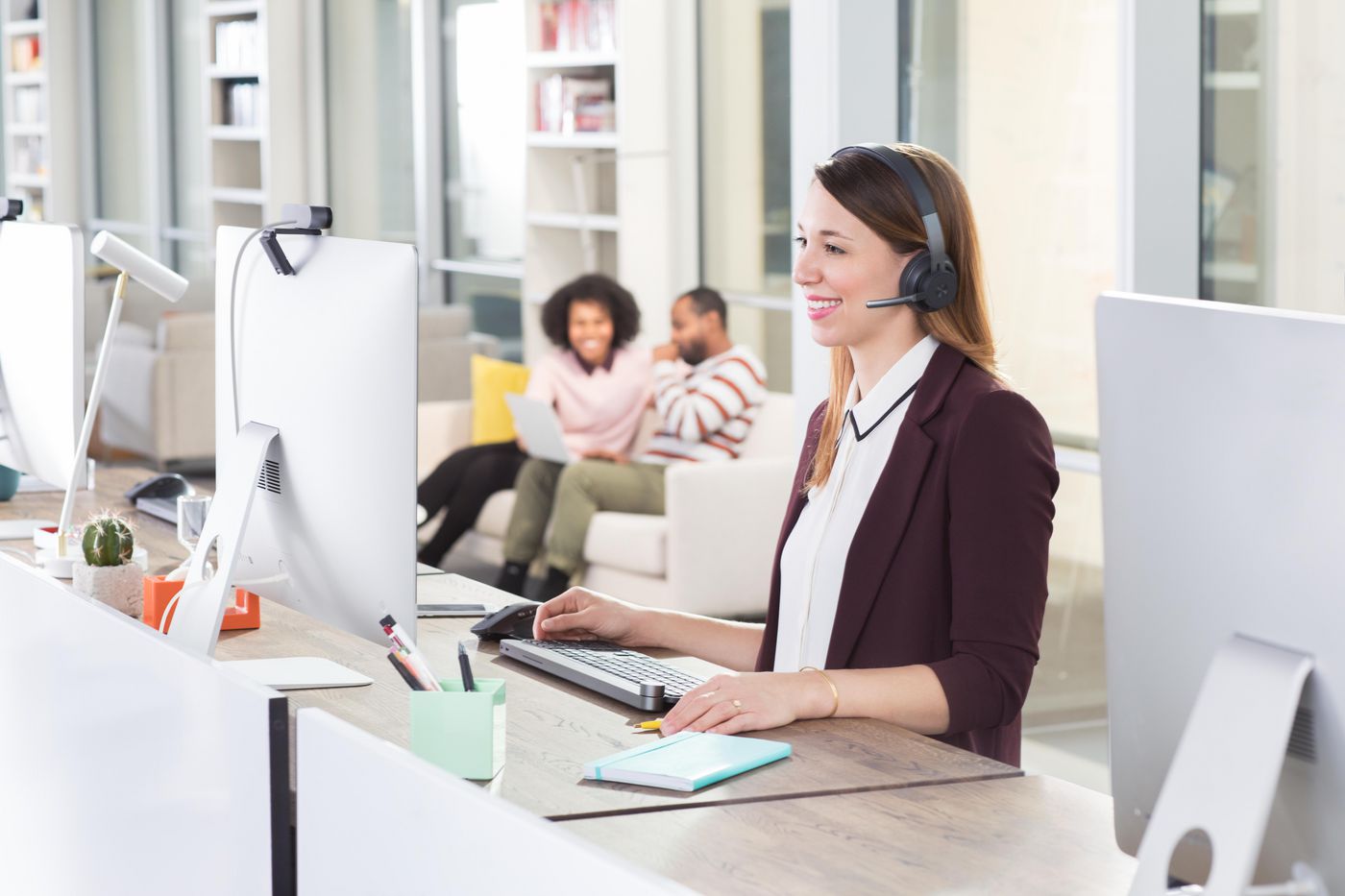 Logitech Zone Wireless UC Bluetooth Headset | 981-000914 Headset Logitech