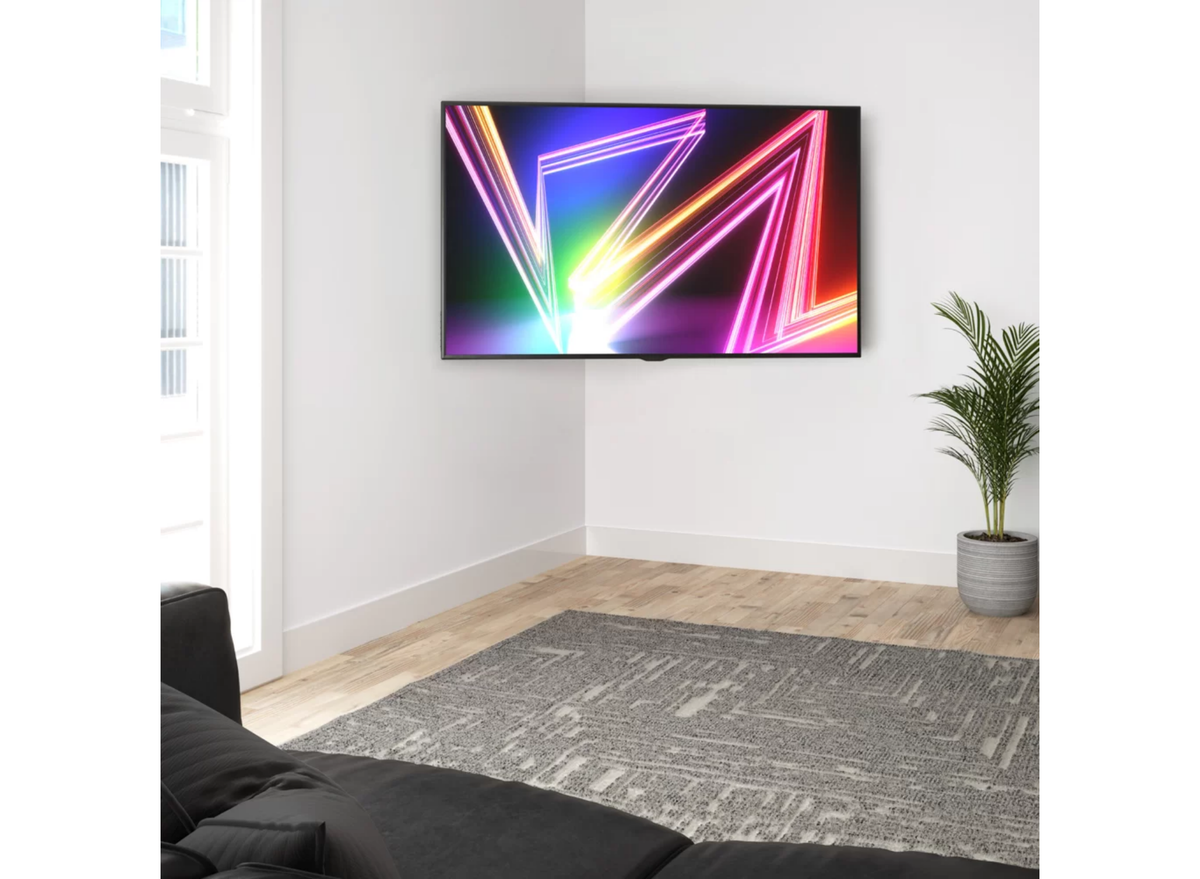 Moove OHL404 Full Motion TV Wall Mount for 32–70" Screens – 30kg, Tilt & Swivel Wall Mount Bracket ScreenMoove