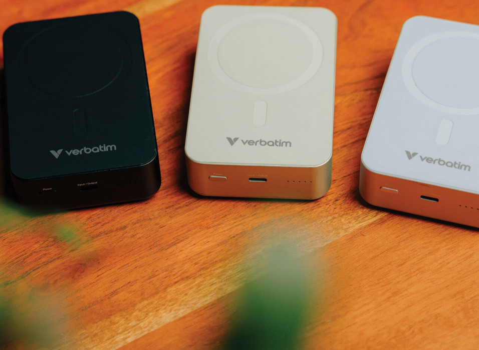 Verbatim Charge 'n' Go Essential Magnetic Wireless Charging Power Bank 20000 mAh - Black | 32223