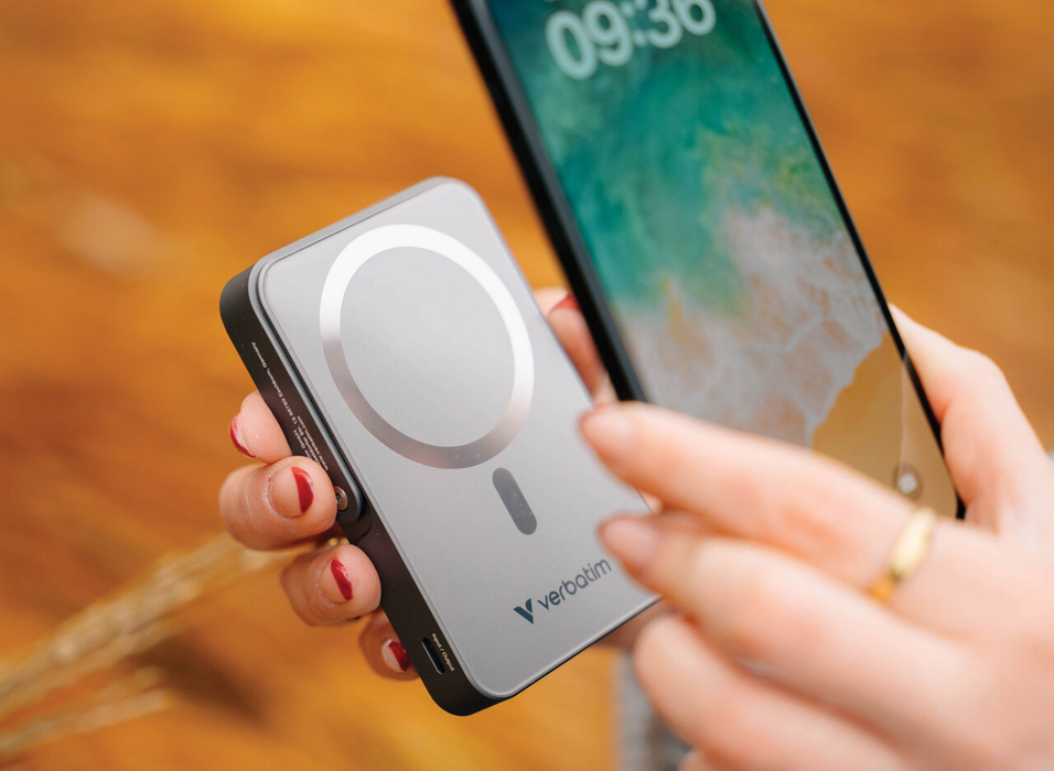 Verbatim Charge 'n' Go Magnetic Wireless Charging Power Bank Glass with Stand 10000 mAh – Grey | 32268