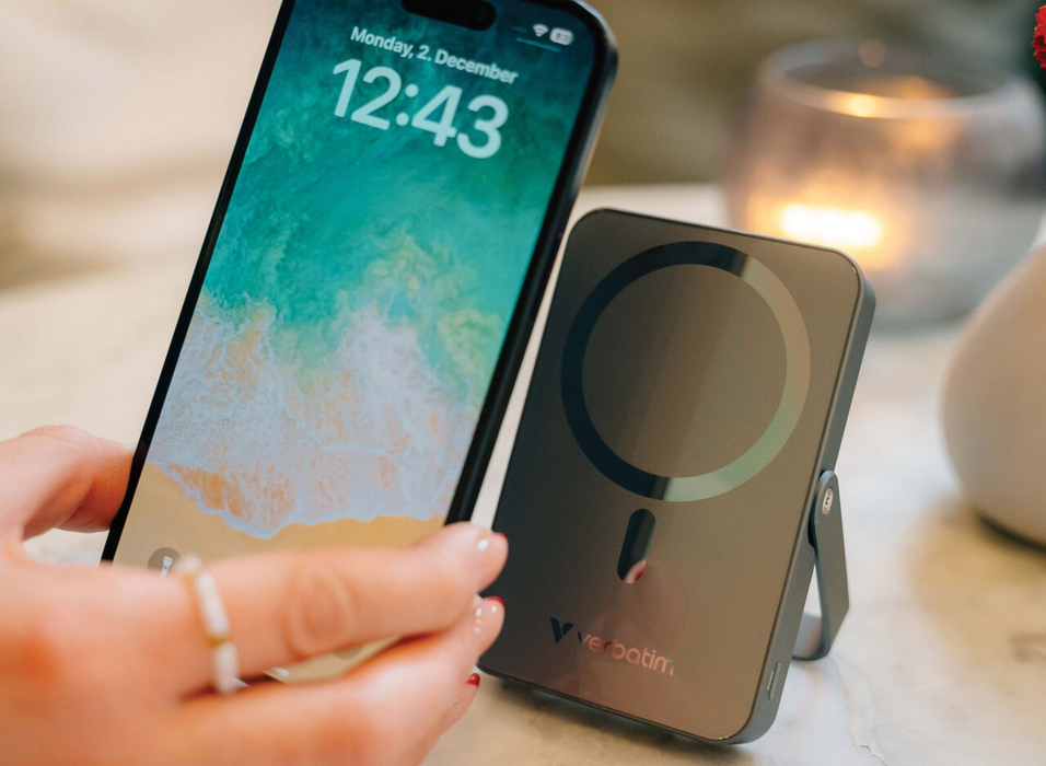 Verbatim Charge 'n' Go Magnetic Wireless Charging Power Bank Glass with Stand 10000 mAh – Grey | 32268