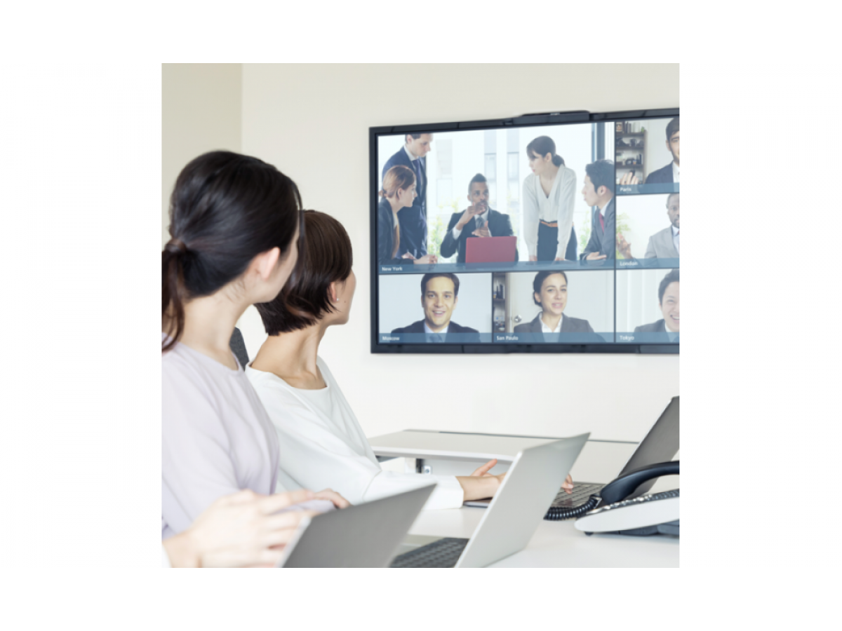 Vivitek NovoTouch EK653i 65” 4K Android Interactive Display Interactive Touchscreen Display Vivitek