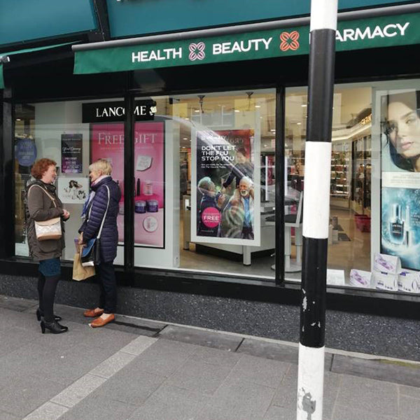 Moove SMBS43HD8 – 43" Hanging Double-Sided Digital Window Display High Brightness Digital Signage ScreenMoove