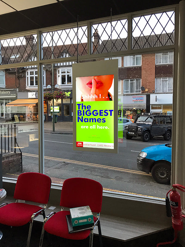 Moove SMBS43HD8 – 43" Hanging Double-Sided Digital Window Display High Brightness Digital Signage ScreenMoove