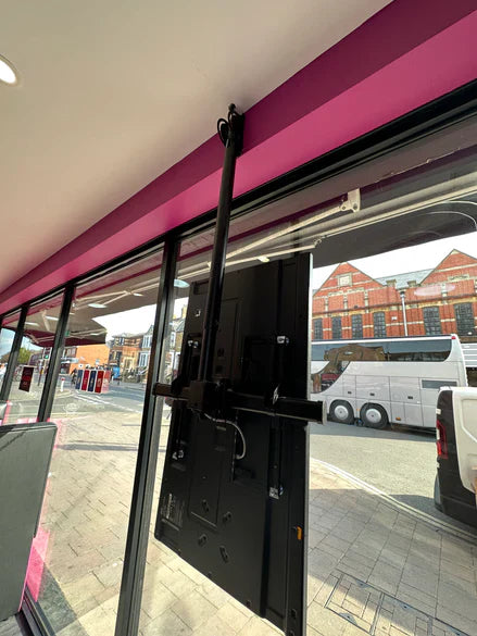 Moove 75 Inch High Brightness Digital Signage Display 700 cd/m² Android 14 - 4K Ultra HD Commercial Monitor