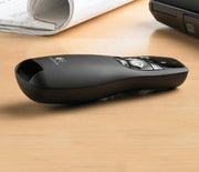 Logitech R400 Wireless Presenter - 910-001357 Wireless Presenter Logitech