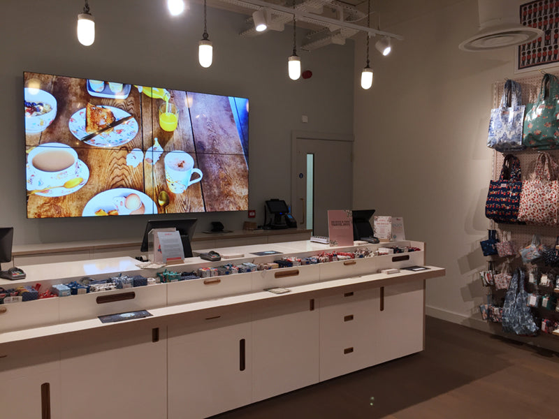 49" LCD Video Wall Display LCD Video Wall Display ScreenMoove