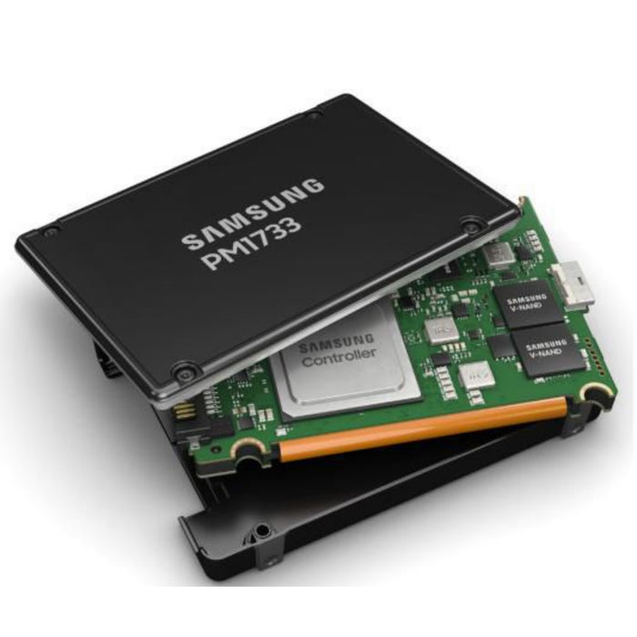 Samsung PM1733 7.68TB 2.5" PCI Express 4.0 V-NAND NVMe Internal Solid State Drive | MZWLR7T6HALA-00007