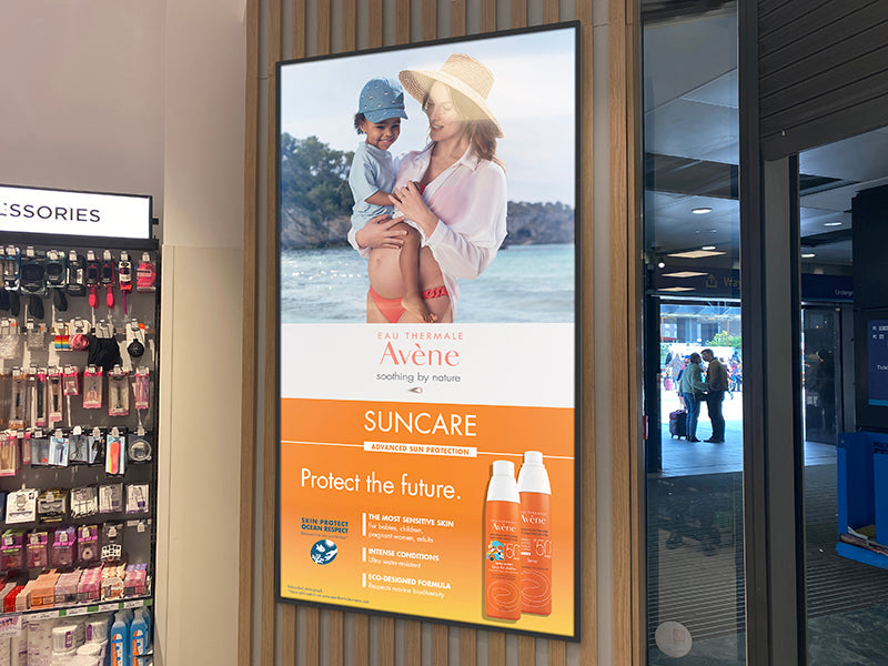Moove 86" Large Format Commercial Display | 4K UHD - Android OS Digital Signage Display ScreenMoove