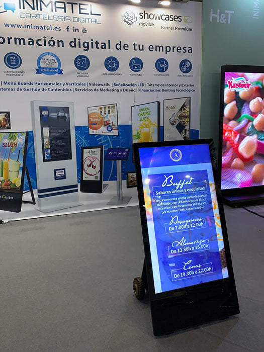 Moove 43" Outdoor Digital Android Battery A-Boards – 700CD/M² Outdoor Digital Android Battery ScreenMoove