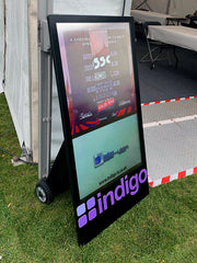 Moove 43" Outdoor Digital Android Battery A-Boards – 700CD/M² Freestanding Digital Signage Display ScreenMoove