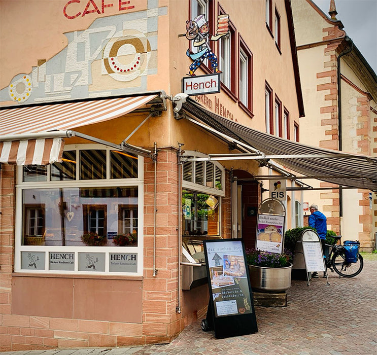 Moove 43" Outdoor Digital Android Battery A-Boards – 700CD/M² Outdoor Digital Android Battery ScreenMoove