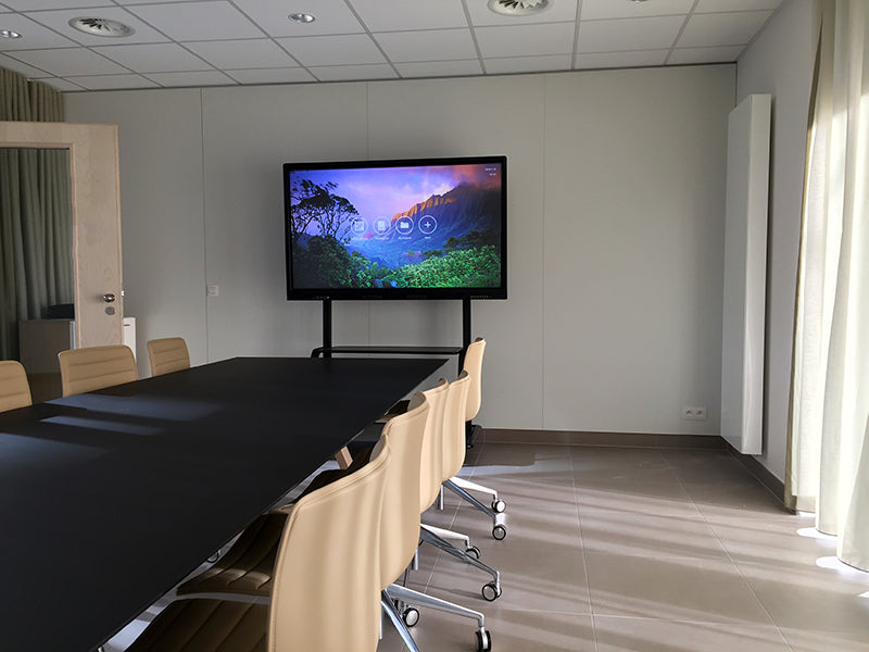 Moove SMB86J – 86" 4K Interactive Touch Display with MeetingPad Software Interactive Touchscreen Display ScreenMoove