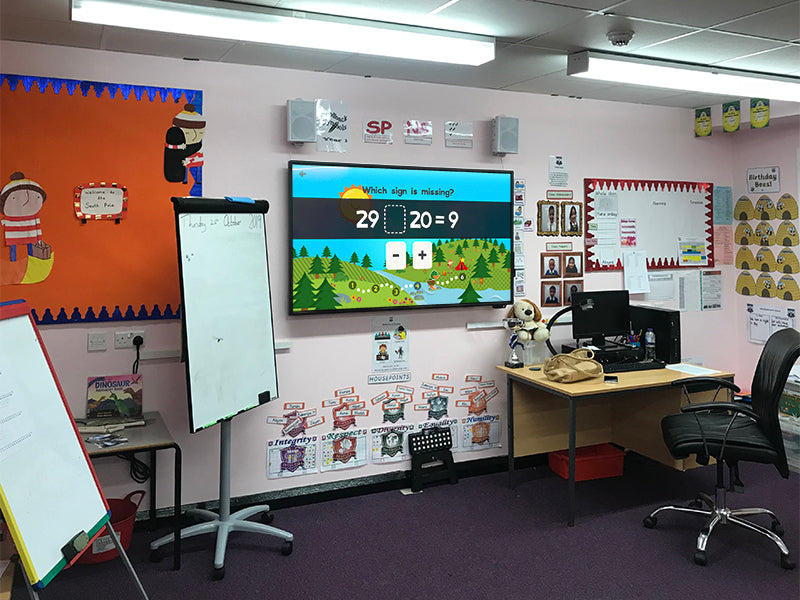 Moove SMB86J – 86" 4K Interactive Touch Display with MeetingPad Software Interactive Touchscreen Display ScreenMoove
