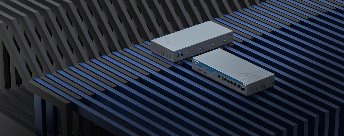 Teltonika Networks Enterprise Rack-Mountable SFP/LTE Router | RUTXR1000000 Wireless Router Teltonika