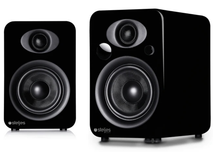 Sapphire AV Steljes Audio NS3 Powered Loudspeakers in Coal Black | SANS3CB Speaker Sapphire