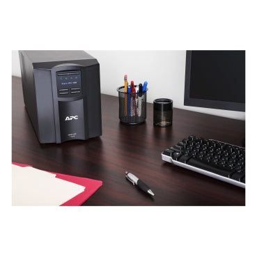 APC SMT1000IC Smart-UPS, Line Interactive, 1000VA, Tower, 230V, 8x IEC C13 outlets Uninterruptible Power Supply APC