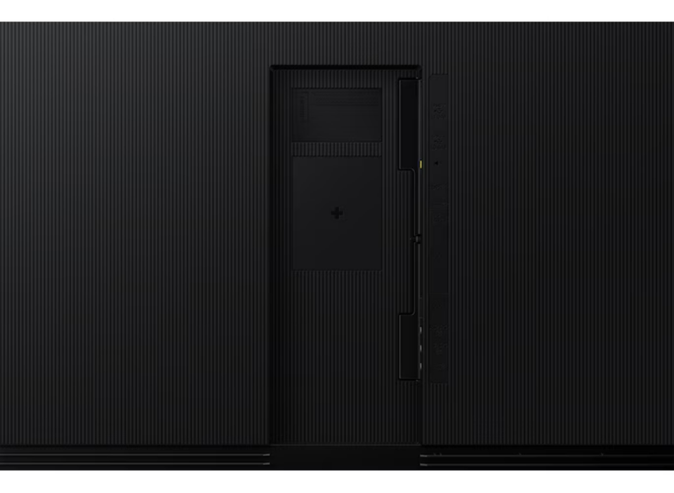 Samsung SM85HX premium experiential Spatial Signage display