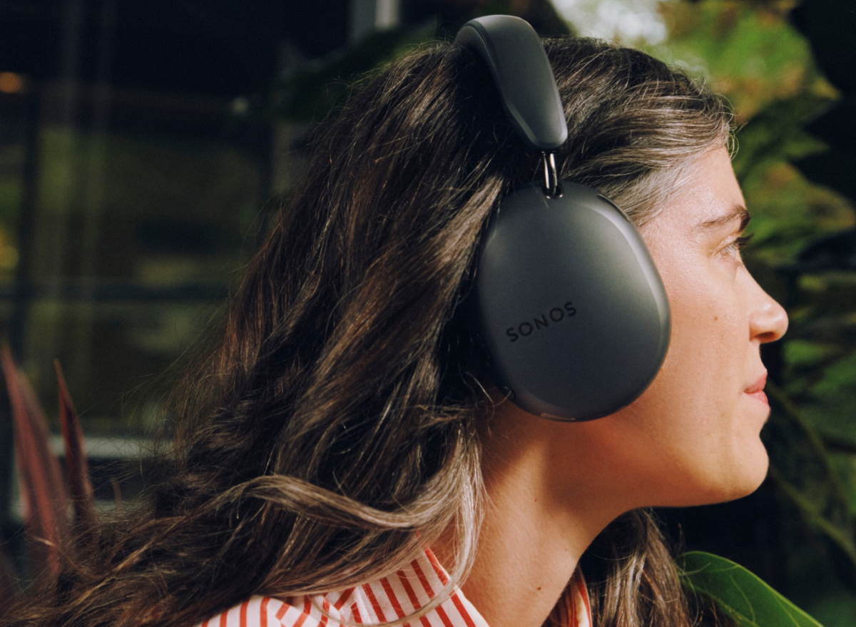 Sonos Ace Ultra Wireless Headphones – Adaptive ANC, Dolby Atmos & 35-Hour Battery | ACEULWW1BLK Headset Sonos