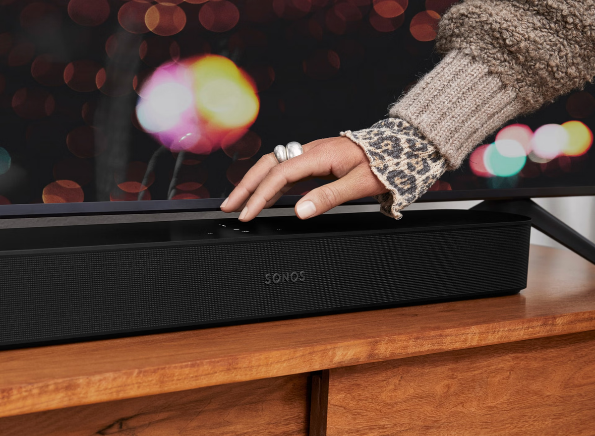 Sonos Beam Gen 2 Smart Soundbar – Dolby Atmos, HDMI eARC, AirPlay 2 & Voice Control | BEAM2UK1BLK Soundbar Sonos