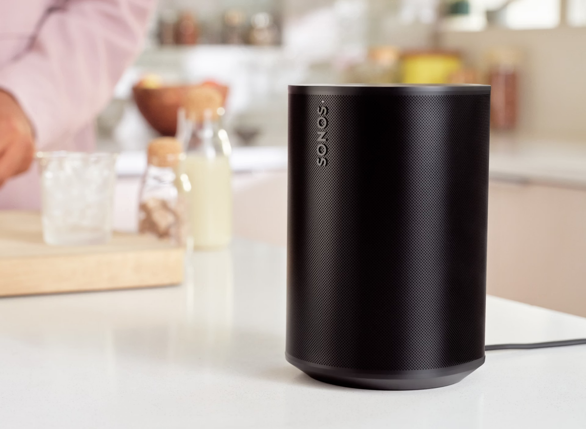 Sonos Era 100 Wireless Smart Speaker – WiFi 6, Bluetooth 5.3, Alexa & Stereo Sound | E10G1UK1BLK Loudspeakers Sonos