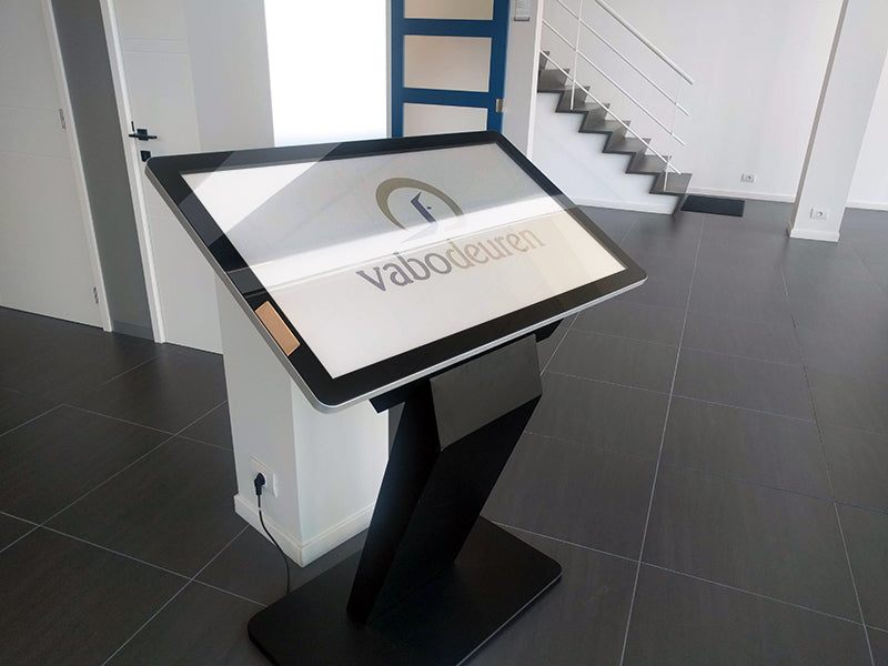 Moove SMB43B – 43" Windows PCAP Touchscreen Kiosks Self-Service Kiosk ScreenMoove