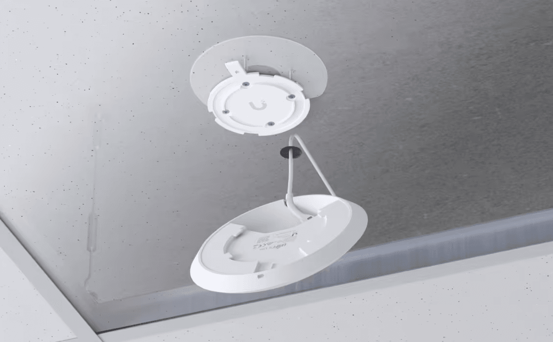 Ubiquiti UniFi nanoHD 4x4 Wave2 MU-MIMO Wireless PoE Access Point - UAP-NANOHD Wireless Access Point Ubiquiti