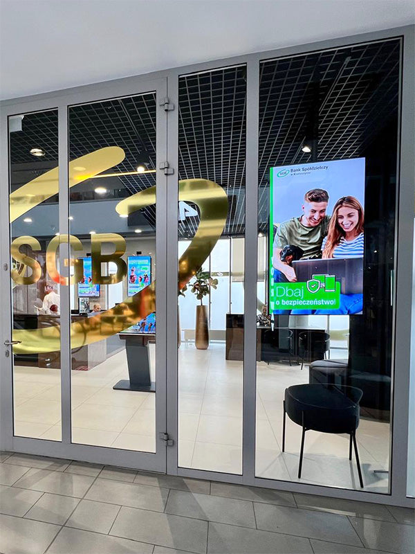 Moove SMB43HD9 – 43" Ultra High Brightness 3500 cd/m² Digital Window Display High Brightness Digital Signage ScreenMoove