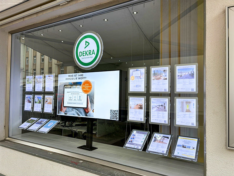 Moove SMB43HD9 – 43" Ultra High Brightness 3500 cd/m² Digital Window Display High Brightness Digital Signage ScreenMoove