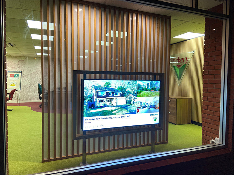 Moove SMB43HD9 – 43" Ultra High Brightness 3500 cd/m² Digital Window Display High Brightness Digital Signage ScreenMoove