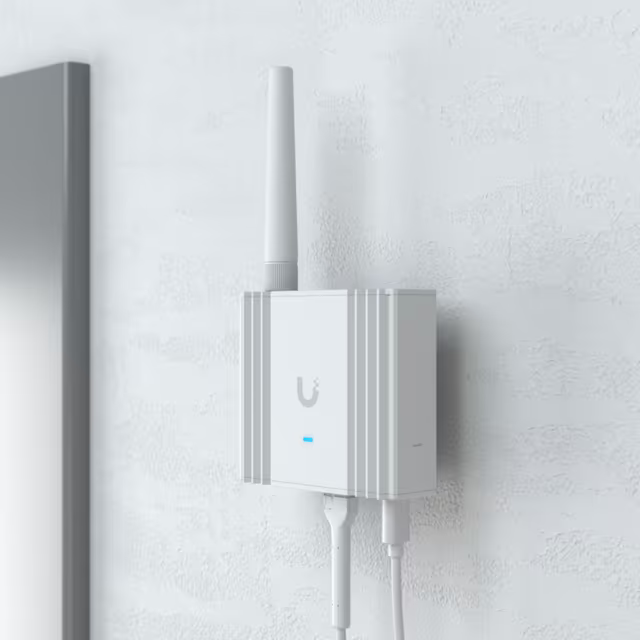 Ubiquiti UniFi Protect IoT Gateway for UniFi Protect Sensors | UP-SUPERLINK Gateways/Controllers Ubiquiti