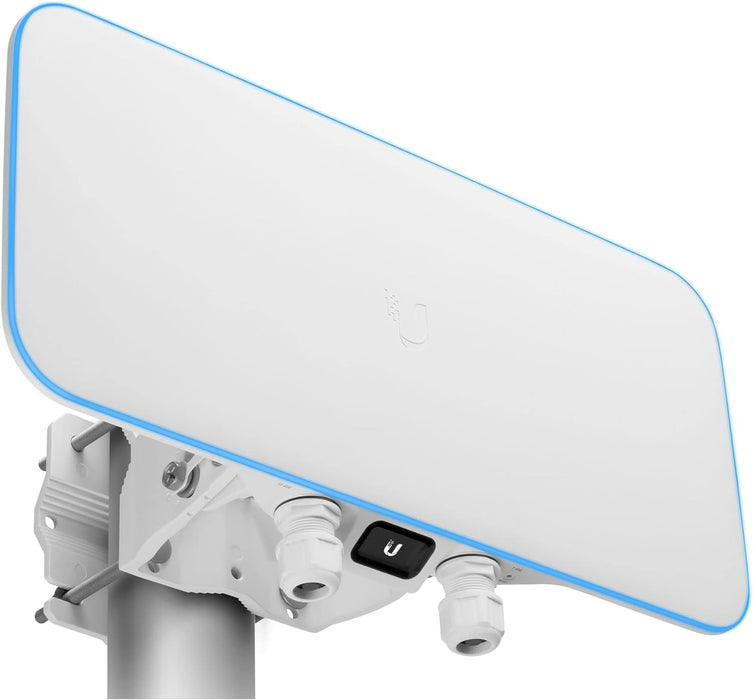 Ubiquiti UniFi BaseStation XG Outdoor Tri-Band 5GHz 15dBi WiFi 5 Access Point | UWB-XG