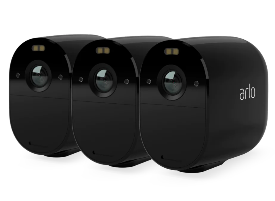 Arlo Essential Outdoor Security Camera - 3 Camera Kit | VMC2330B-100EUS Security Camera Arlo
