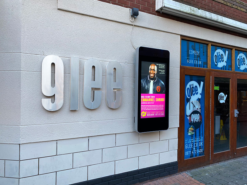 Moove SMB65F – 65" Wall-Mounted Outdoor Digital Advertising Display High Brightness Digital Signage ScreenMoove