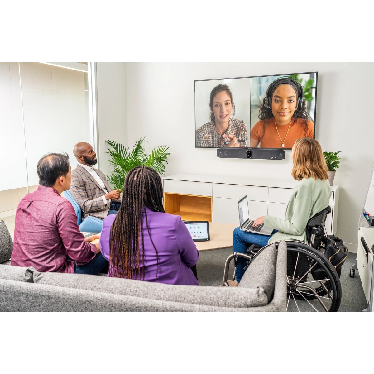 POLY Studio X70 All-In-One Video Bar with TC8 Controller Kit | 83Z52AA#ABU Video Conferencing System Poly