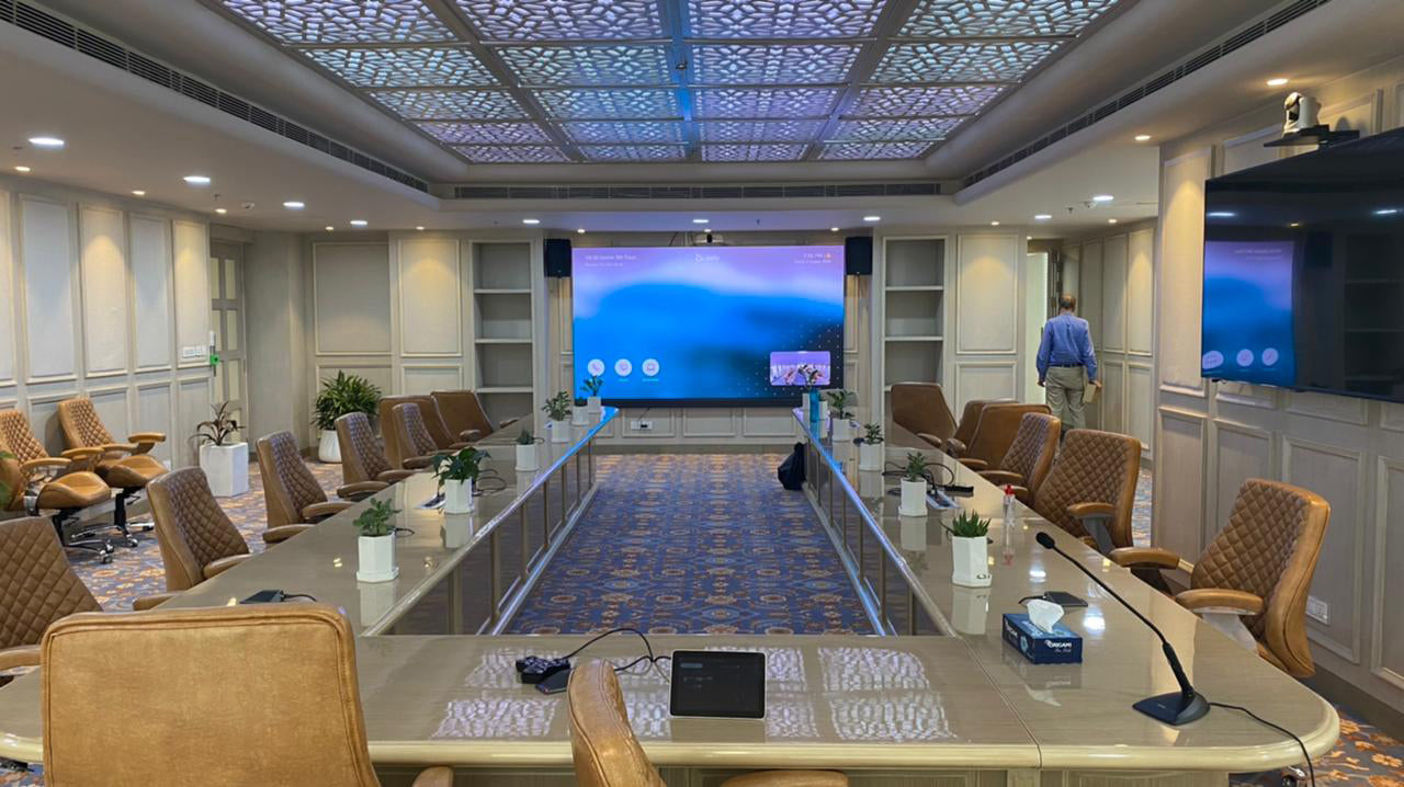 165" Video Wall Display - Fine Pitch Led Presentation Video Walls LCD Video Wall Display ScreenMoove