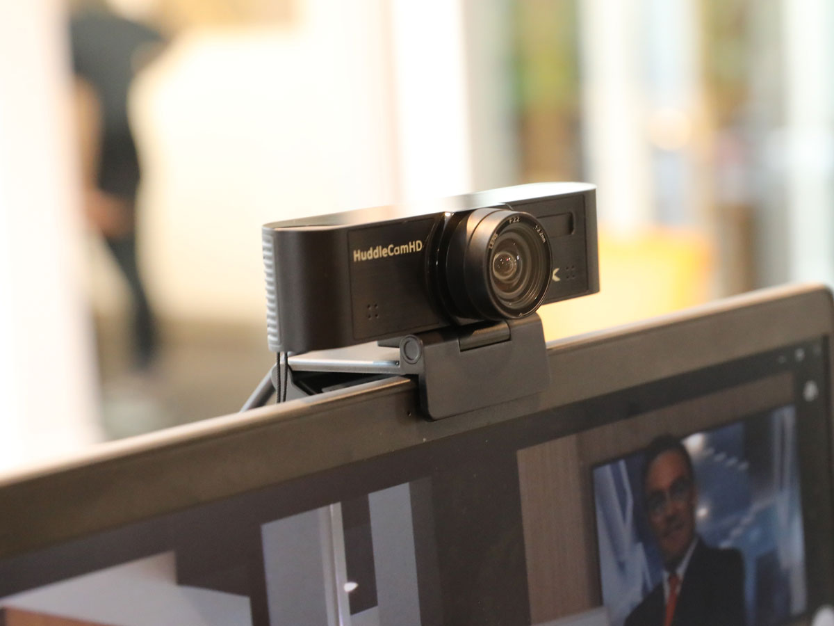 HuddleCamHD HC-MT-4KPRO MiniTrack 4K Pro Camera | AI Auto-Tracking and Auto-Framing Webcam HuddleCamHD