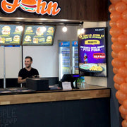 43” High Vibrance Android Advertising Display Screen | 700 cd/m2 Brightness High Brightness Digital Signage ScreenMoove