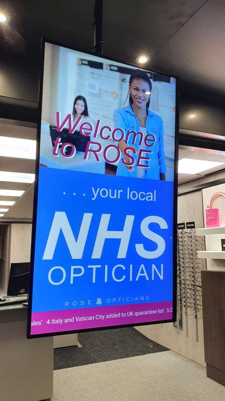 43” High Vibrance Android Advertising Display Screen | 700 cd/m2 Brightness High Brightness Digital Signage ScreenMoove