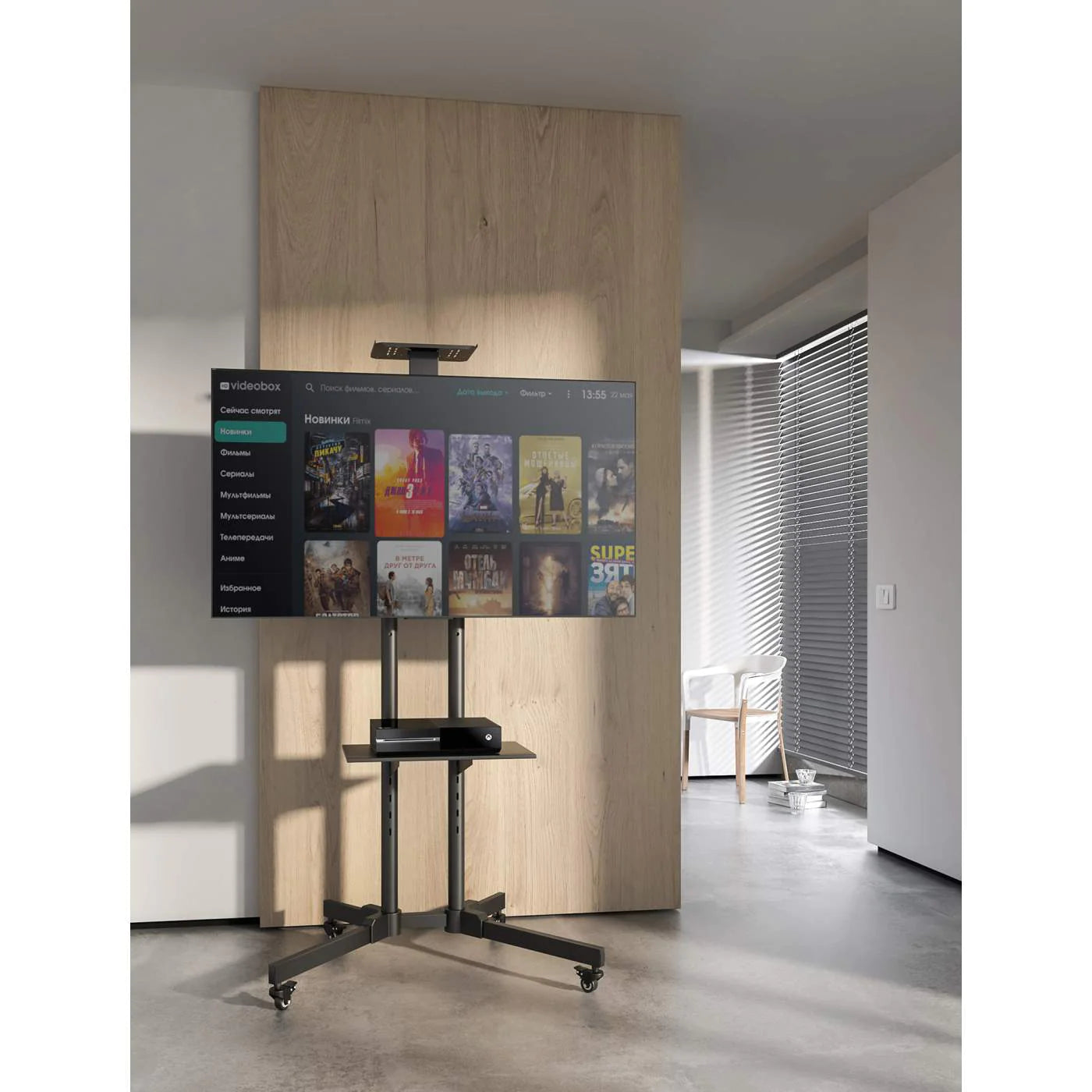 Manhattan 37" to 70" Height-Adjustable Mobile Display Trolley | 461238 Mobile Trolley Manhattan